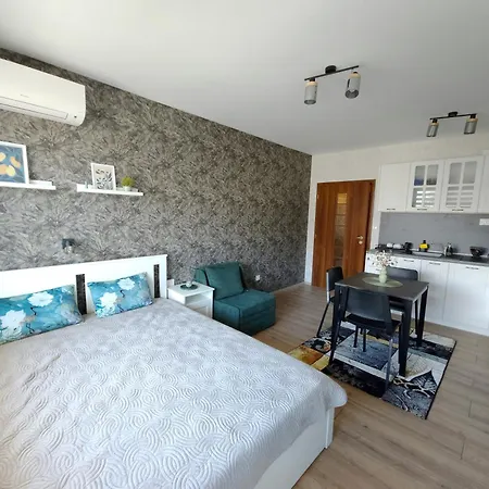 Jade - With Parking Apartament