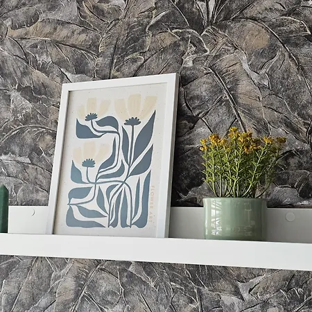 Jade - With Parking Апартаменты