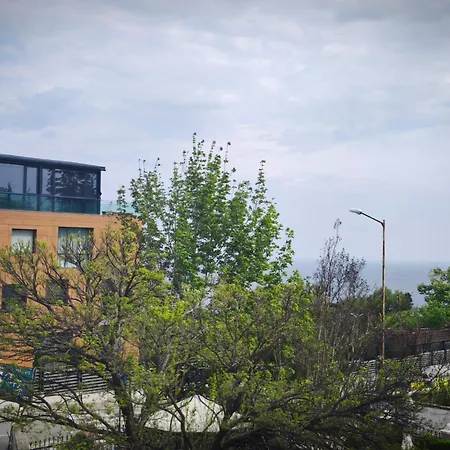 Jade - With Parking Apartmán